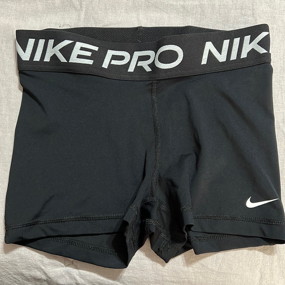 Nike Pro Women's 3" Shorts